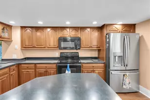 553 Haven Point Dr, Treasure Island, FL 33706 - Photo 15