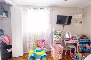 724 Tradewinds Dr, Brandon, FL 33511 - Photo 11