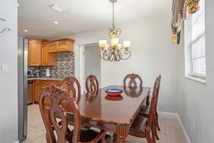 8210 Marigold Ave, Tampa, FL 33614 - Photo 5