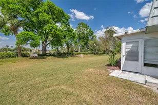 1801 Bedford Terrace, Sun City Center, FL 33573 - Photo 33