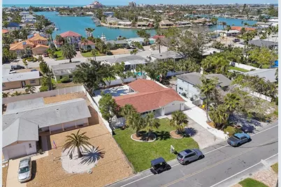 2650 E Vina Del Mar Boulevard, Saint Pete Beach, FL 33706 - Photo 37