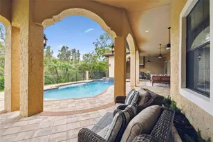 17005 Madres De Avila, Tampa, FL 33613 - Photo 37