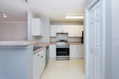 18001 Richmond Place Drive #1032, Tampa, FL 33647 - Photo 11
