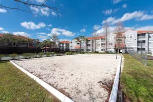 18001 Richmond Pl Dr, Tampa, FL 33647 - Photo 39