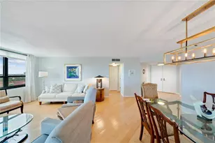 6294 Bahia Del Mar Cir, Saint Petersburg, FL 33715 - Photo 5