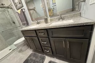 2465 Northside Dr, Clearwater, FL 33761 - Photo 9