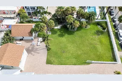 702 Pass A Grille Way, Saint Pete Beach, FL 33706 - Photo 13