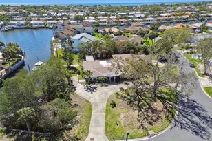 2180 Bayou Grande Blvd NE, Saint Petersburg, FL 33703 - Photo 1