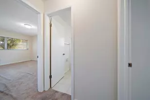 8445 Calais N, Pinellas Park, FL 33781 - Photo 9