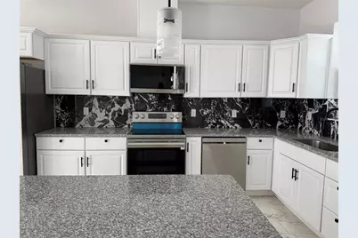 4205 57th Avenue N, Saint Petersburg, FL 33714 - Photo 9