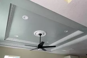 4205 57th Ave N, Saint Petersburg, FL 33714 - Photo 5