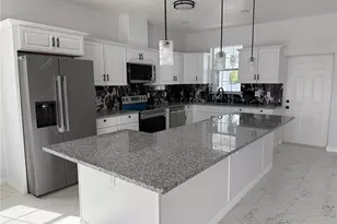 4205 57th Ave N, Saint Petersburg, FL 33714 - Photo 7