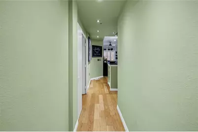 100 4th Avenue S #207, Saint Petersburg, FL 33701 - Photo 7