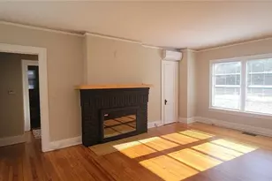 132 Arlington Ave W, Oldsmar, FL 34677 - Photo 3