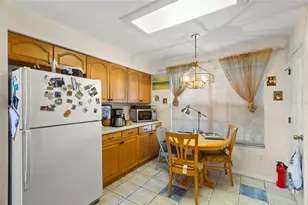 5167 Sterling Manor Dr, Tampa, FL 33647 - Photo 7