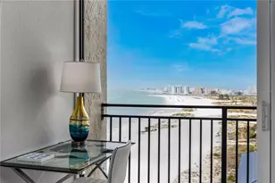 1390 Gulf Blvd, Clearwater Beach, FL 33767 - Photo 23