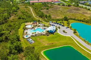 5758 Hollingworth Trl, Wesley Chapel, FL 33545 - Photo 27