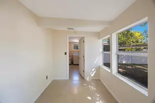 6711 3rd St N, Saint Petersburg, FL 33702 - Photo 11