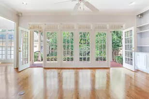 2927 W Bayshore Ct, Tampa, FL 33611 - Photo 39