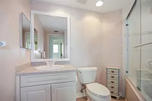 6495 Shoreline Dr, Saint Petersburg, FL 33708 - Photo 43