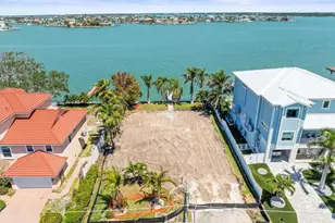 6 Paradise Ln, Treasure Island, FL 33706 - Photo 1