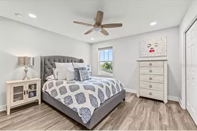 5809 Alabaster Stone Lane, Apollo Beach, FL 33572 - Photo 17