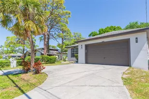 6426 31st St S, Saint Petersburg, FL 33712 - Photo 3