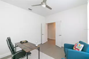 6426 31st St S, Saint Petersburg, FL 33712 - Photo 7