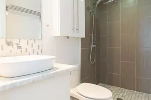 6426 31st St S, Saint Petersburg, FL 33712 - Photo 25