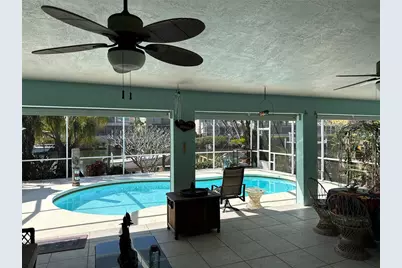 6319 Cocoa Lane, Apollo Beach, FL 33572 - Photo 7