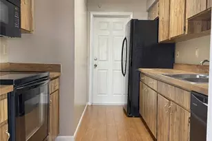 11874 Northtrail Ave, Temple Terrace, FL 33617 - Photo 5