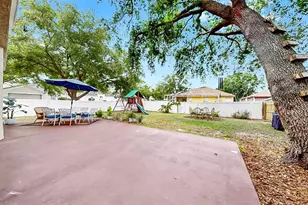 934 Grand Canyon Dr, Valrico, FL 33594 - Photo 55