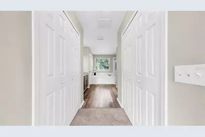 934 Grand Canyon Drive, Valrico, FL 33594 - Photo 33