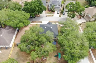 934 Grand Canyon Dr, Valrico, FL 33594 - Photo 7