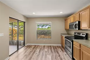 2441 Hibiscus Bay Ln, Brandon, FL 33511 - Photo 15