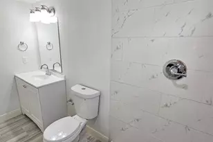 2712 60th Ave N, Saint Petersburg, FL 33714 - Photo 19