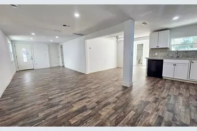 2712 60th Avenue N, Saint Petersburg, FL 33714 - Photo 15