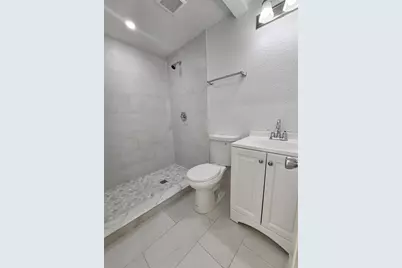 2712 60th Avenue N, Saint Petersburg, FL 33714 - Photo 11