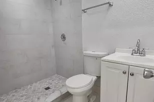 2712 60th Ave N, Saint Petersburg, FL 33714 - Photo 11