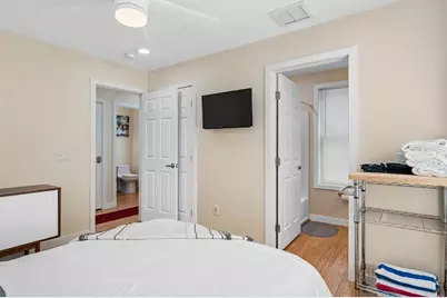 1500 9th Avenue N, Saint Petersburg, FL 33705 - Photo 17