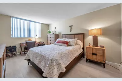 4720 Locust Street NE #206, Saint Petersburg, FL 33703 - Photo 17