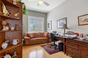 200 Brightwater Dr, Clearwater Beach, FL 33767 - Photo 27