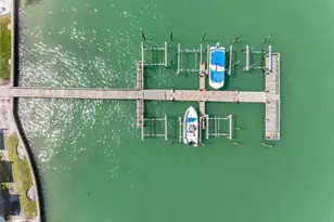 200 Brightwater Dr, Clearwater Beach, FL 33767 - Photo 35