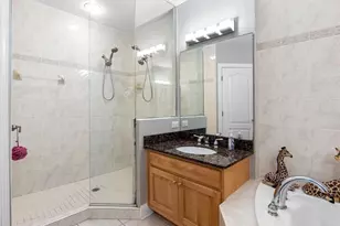 200 Brightwater Dr, Clearwater Beach, FL 33767 - Photo 25