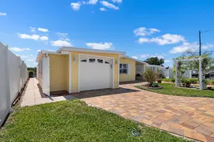 109 Carmelina St, Ruskin, FL 33570 - Photo 7