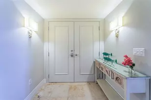 1350 Gulf Blvd, Clearwater Beach, FL 33767 - Photo 3