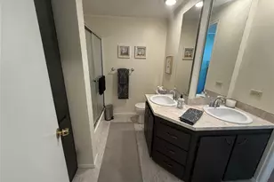 7880 54th Ave N, Saint Petersburg, FL 33709 - Photo 13