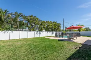 731 44th Ave NE, Saint Petersburg, FL 33703 - Photo 23