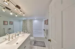 6123 113th St, Seminole, FL 33772 - Photo 17