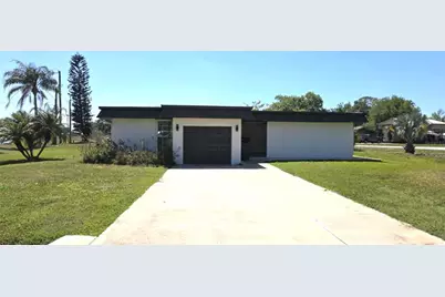 25322 Columbia Circle, Lake Wales, FL 33898 - Photo 1